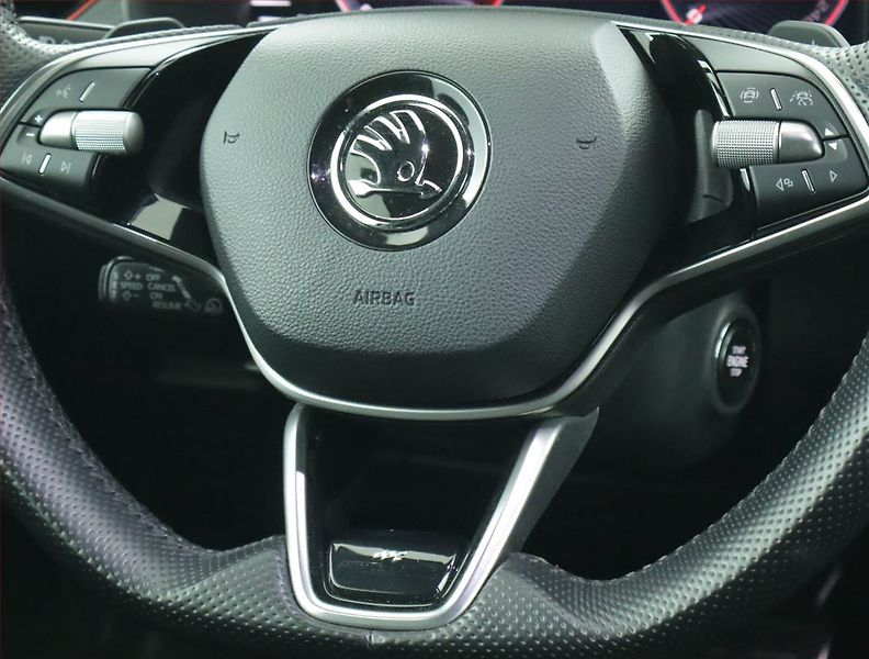 Škoda Kamiq (2024) Monte Carlo 1.5 TSI - fotka 17 z 23