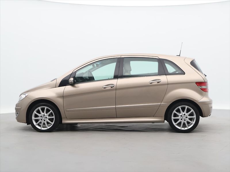 Mercedes-Benz Třídy B 2,0 180CDI CZ Klima Xenon - fotka 4 z 25
