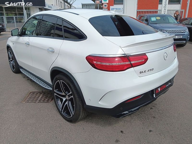 Mercedes-Benz GLE COUPE 450 AMG 3.0 270kW - fotka 8 z 36