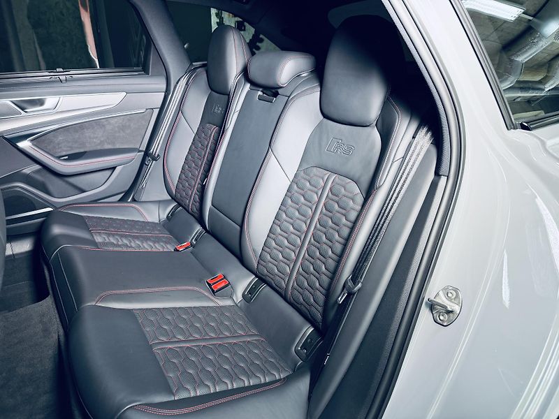 Audi RS 6 (2020) RS6 Avant TFSI 441 kW Quattro  - fotka 42 z 49