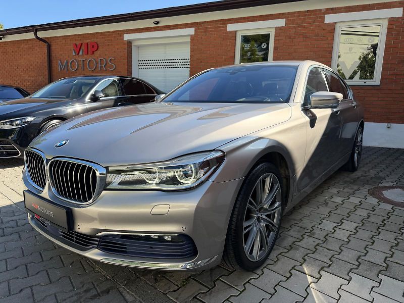 BMW Řada 7 740xD-R20-H&K-LASER-ČR - fotka 1 z 37