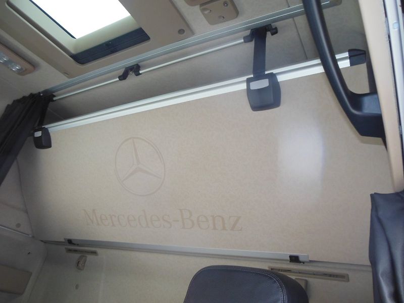 Mercedes-Benz Actros 1853 Giga Space, Lowdeck, AL - fotka 12 z 22