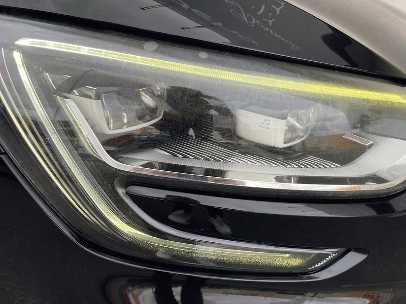 Renault Mégane (2018) GT Energy TCe205 EDC - fotka 28 z 28