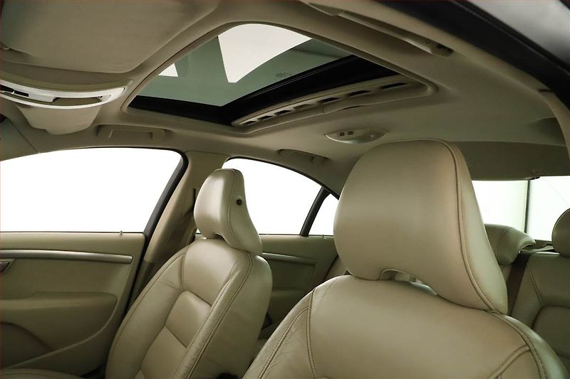 Volvo S80 (2007) 2.4 D5, Automat, Serv.kniha - fotka 12 z 16