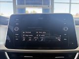 Volkswagen T-Roc 1,0   TSI 85kW,SERVISKA,1.MAJ - náhled 17