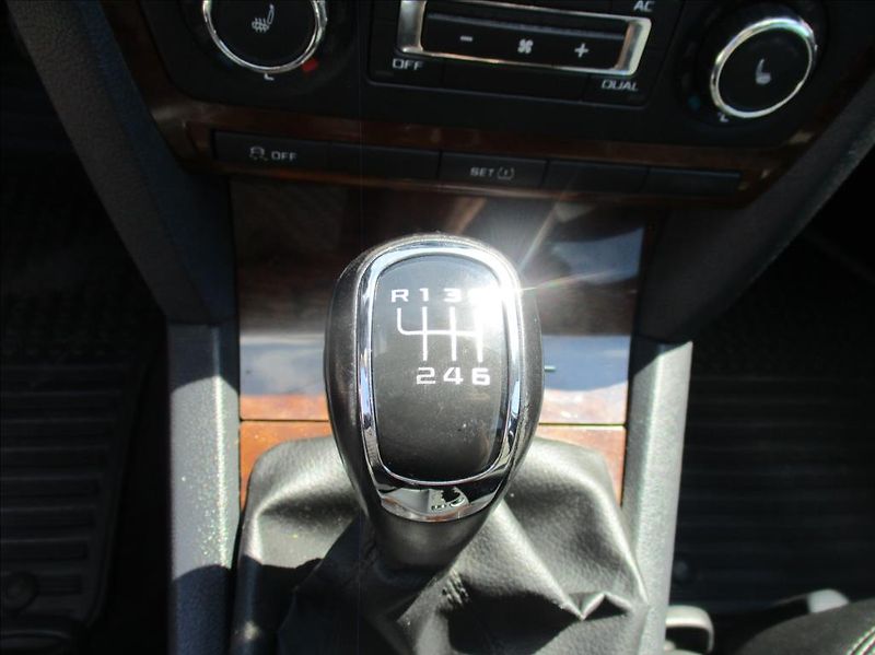 Škoda Octavia 1,4 TSI, Elegance,serv. kniha, - fotka 17 z 28