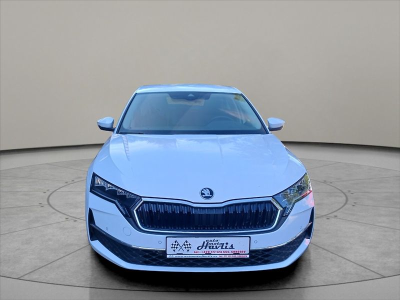 Škoda Octavia 1,5 TSI Vyhřív. př.okno, Tažné - fotka 2 z 27