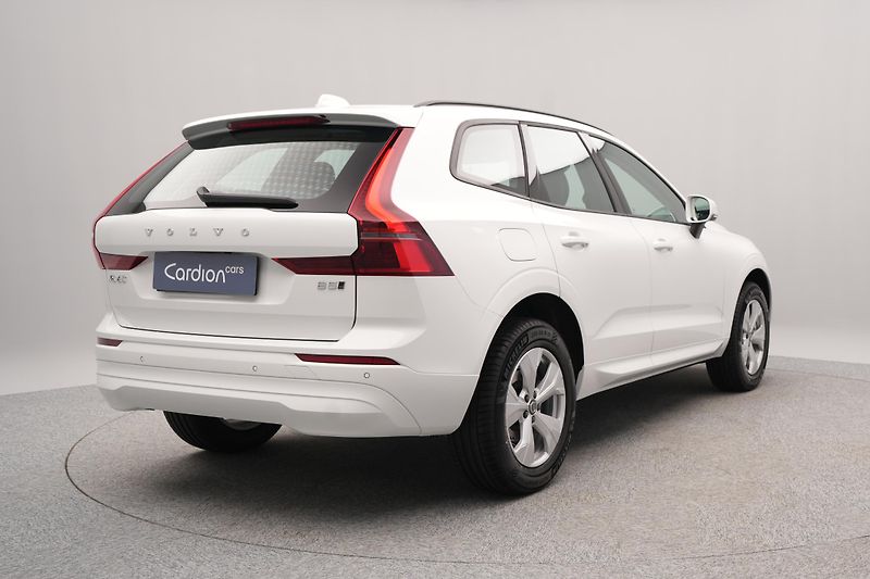 Volvo XC60 (2026)  B5 AWD AUT CORE - fotka 12 z 20