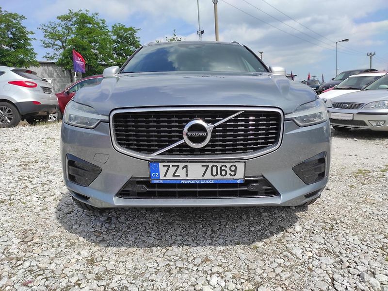 Volvo XC60 - fotka 9 z 18