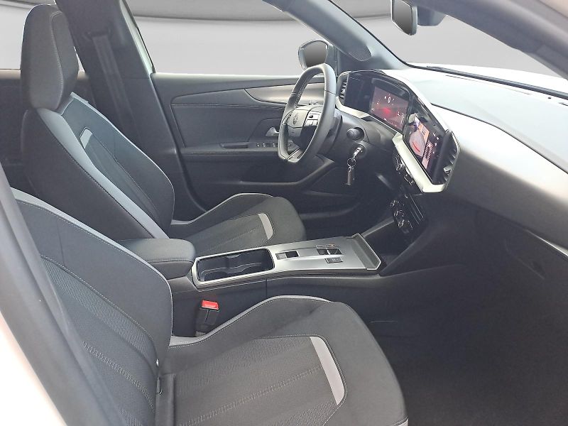 Opel Mokka (2025) GS 1.2 TURBO 96kW EAT8 - fotka 13 z 15