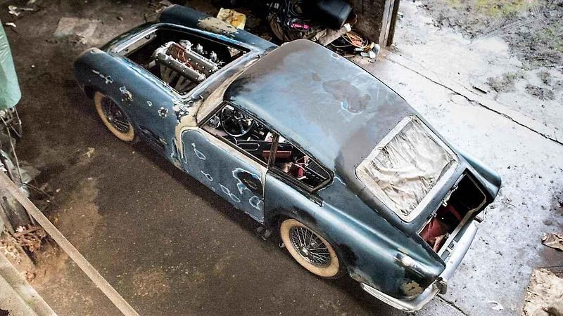 Jaguar XK140 s karoserií Michelotto.