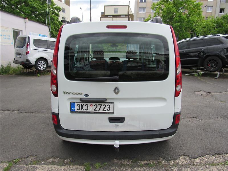 Renault Kangoo 1,5 DCi 63KW 5míst - fotka 5 z 29
