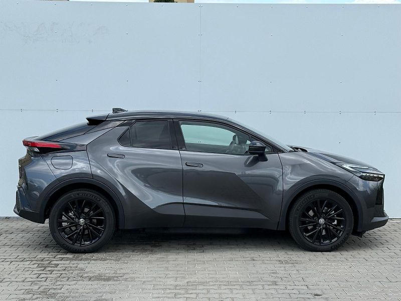 Toyota C-HR 2,0 PHEV E-CVT GR Sport - fotka 8 z 30