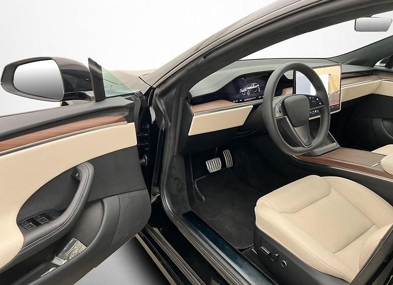 Tesla Model S LR AWD Kam Vzduch Panorama Taž - fotka 9 z 32