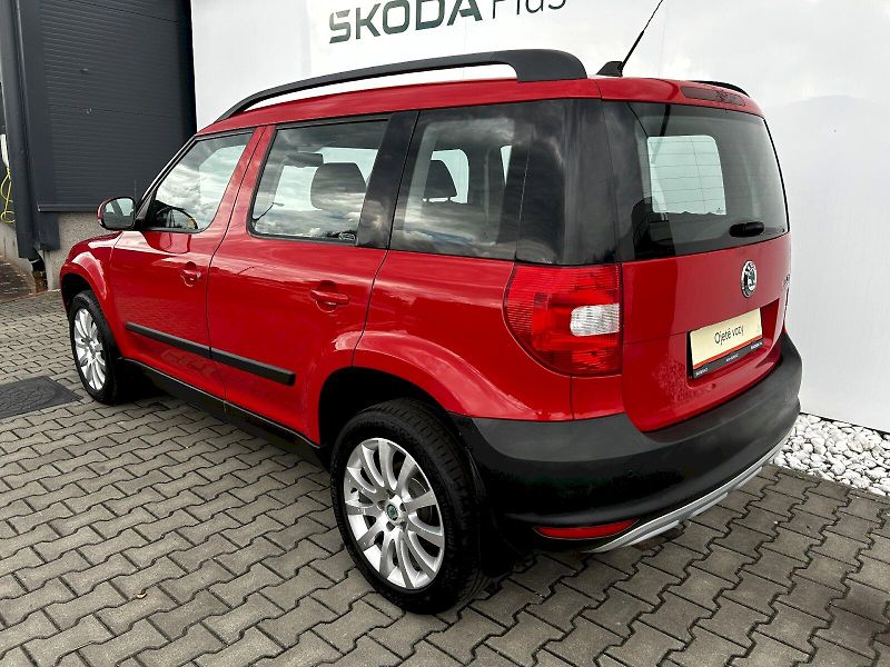 Škoda Yeti (2010) 2.0 TDI 103kW 4x4 DSG Ambition - fotka 30 z 30
