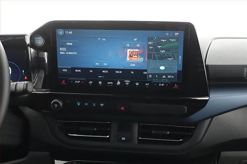Ford Tourneo Custom (2025) 2.0 EcoBlue - fotka 10 z 24