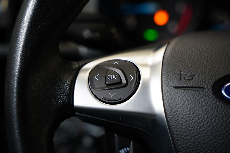 Ford Grand C-MAX - fotka 15 z 23