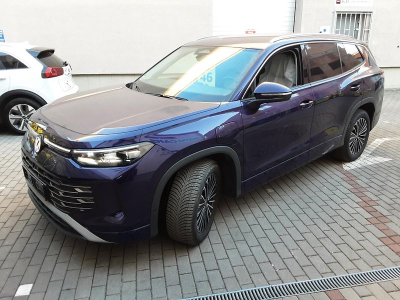 Volkswagen Tayron (2026) 1.5 PHEV Eleg 150 kW DSG TZ  - fotka 1 z 6