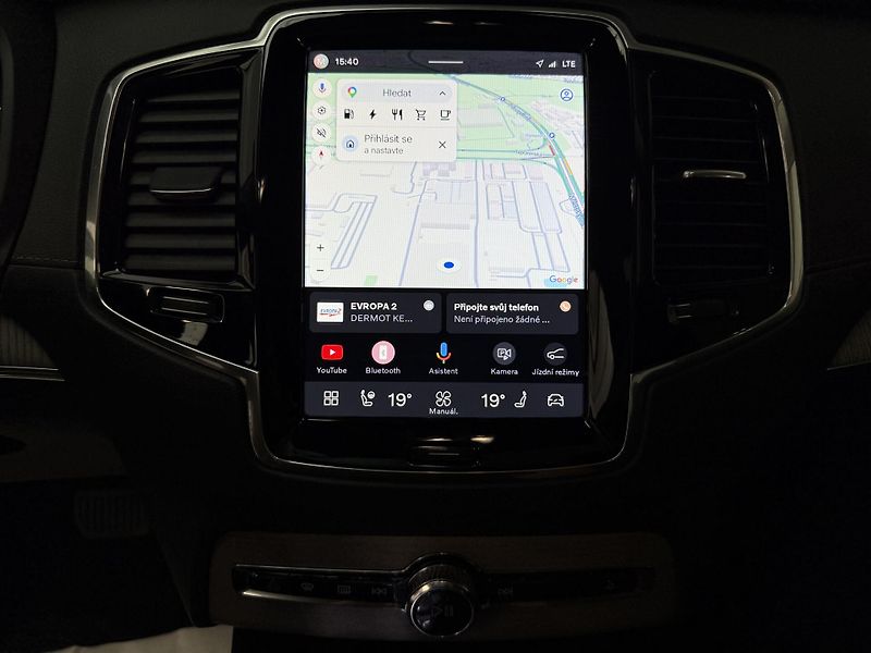 Volvo XC90 T8 AWD Recharge Ultimate Brigh - fotka 7 z 18