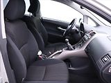 Toyota Auris 2,0 D-4D 93kW Xenon Tažné - náhled 11