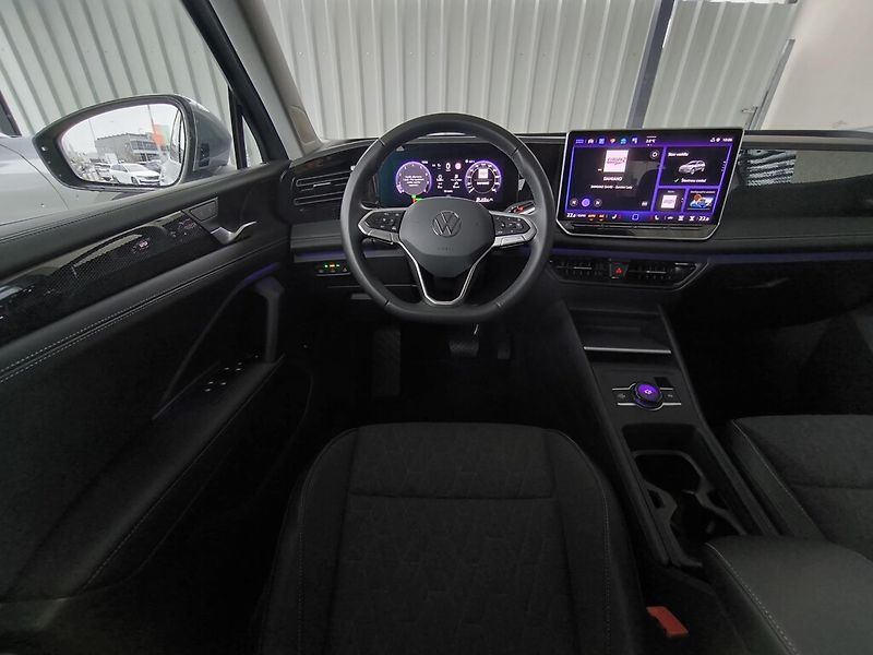 Volkswagen Tiguan DSG 1,5 TSi 96 kW Life - fotka 7 z 21