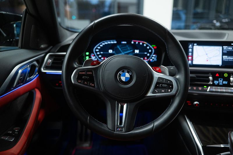 BMW M4 (2022) COMPETITION xDrive  - fotka 19 z 39