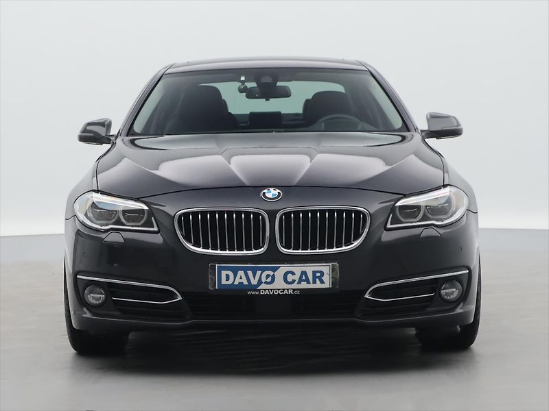 BMW Řada 5 3,0 D 190 kW X-Drive Luxury Li - fotka 2 z 35