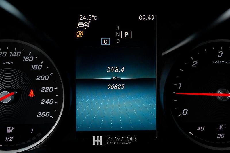 Mercedes-Benz Třídy C (2019) C 300d Kombi 180kW - fotka 23 z 30