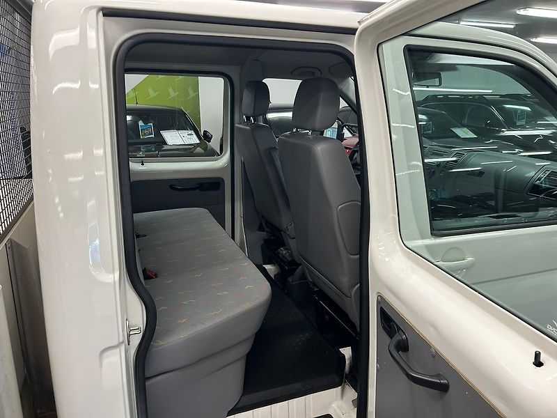 Volkswagen Transporter (2008) T5 Doka MAN 2008 - fotka 24 z 55