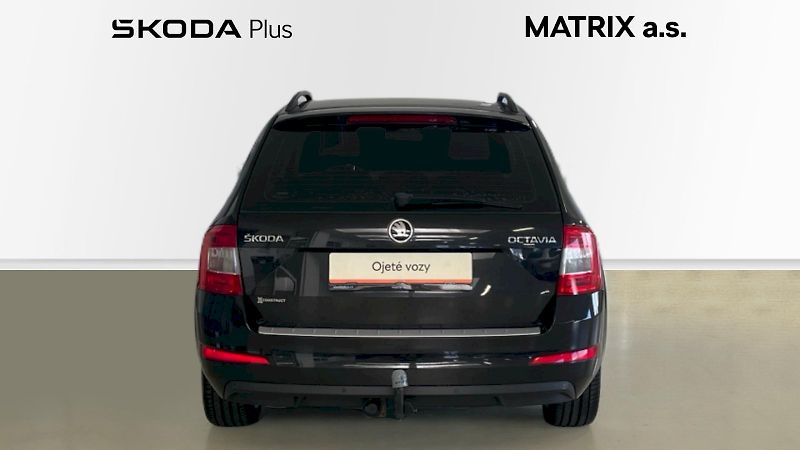 Škoda Octavia (2015) Kombi Elegance 2.0TDI 110kW - fotka 9 z 29