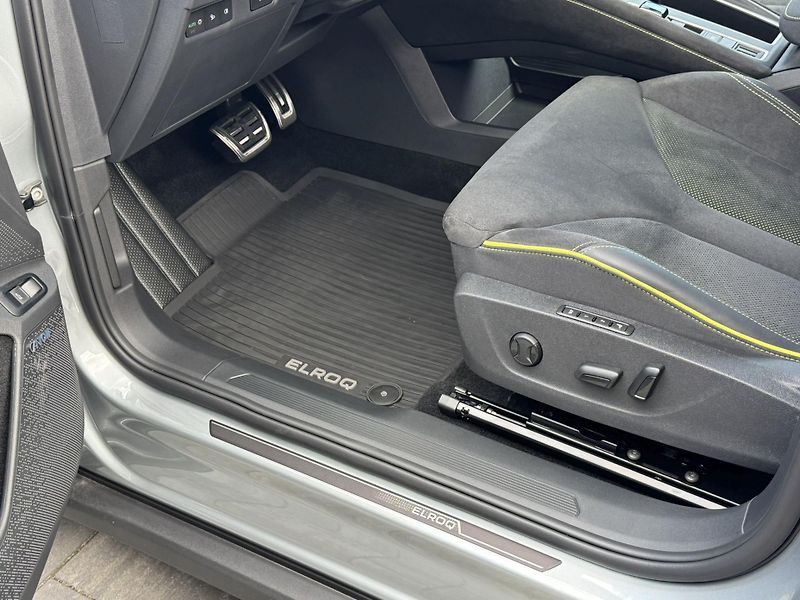 Škoda Elroq RS 250kw 4x4 + tažné - fotka 46 z 64