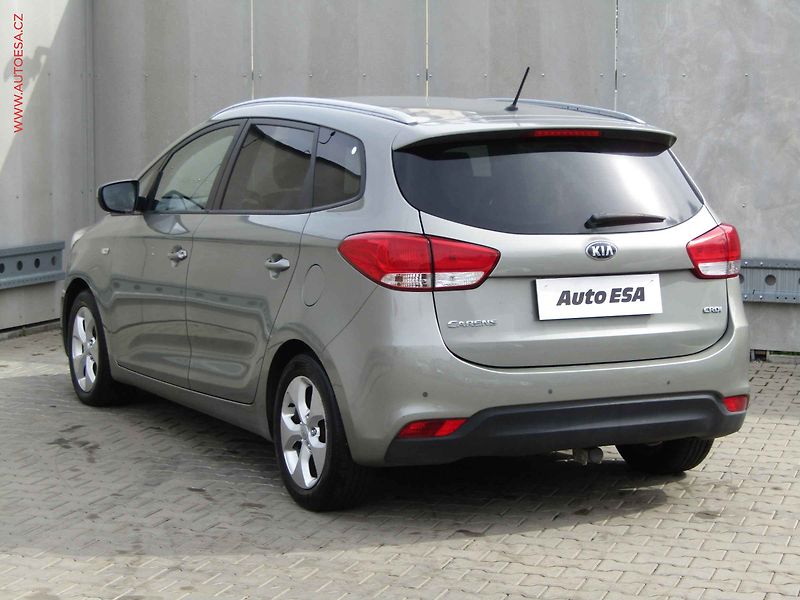Kia Carens (2014) 1.7 CRDi, ČR, TZ - fotka 6 z 20