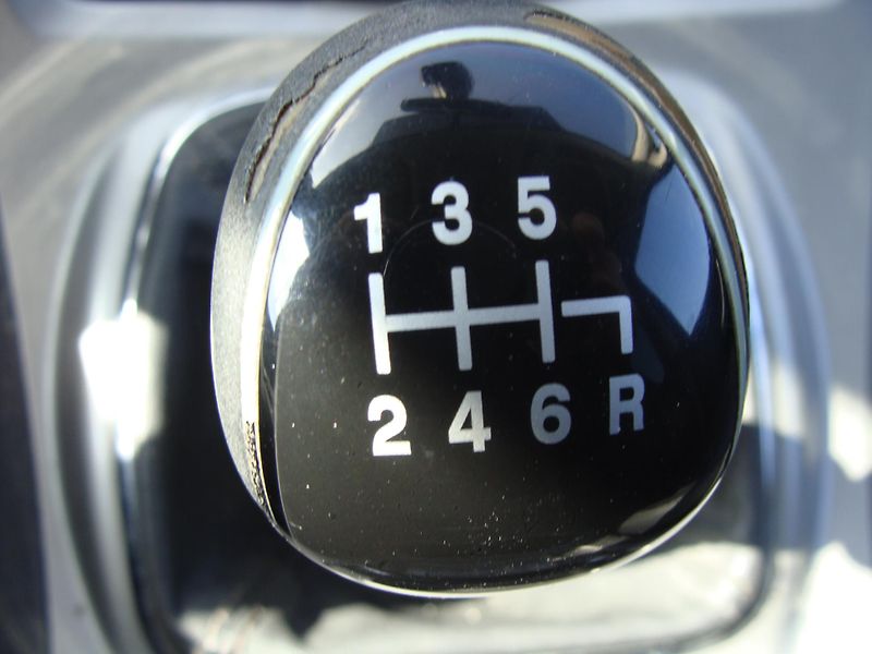 Ford S-MAX 2.2 TDCi,129 kW,klima,nová STK - fotka 13 z 20