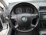 Škoda Octavia (2006) 2.0 FSI, nez.topení - náhled 15