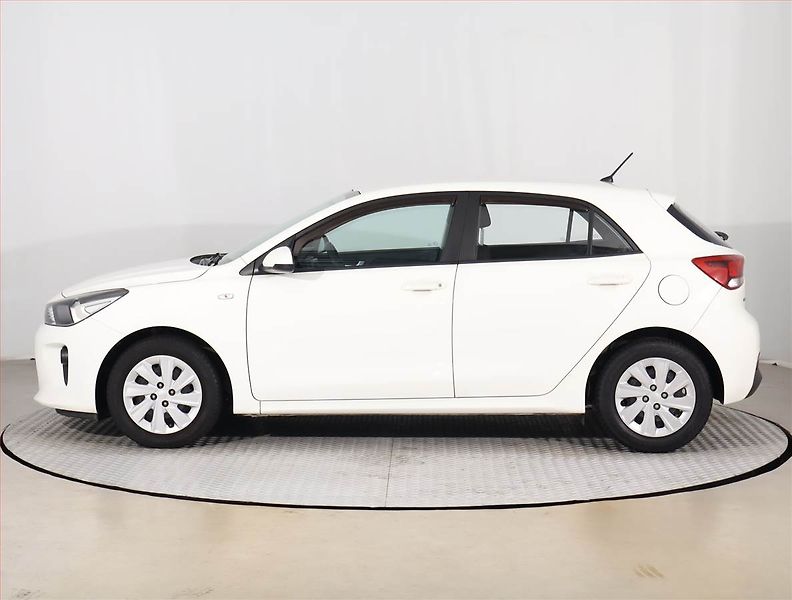 Kia Rio (2020) 1.25 CVVT, Serv.kniha - fotka 3 z 18