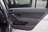 Volkswagen Touran (2017) 1.2TSI 81kw CLBMT 7MÍST TAŽNÉ - náhled 39
