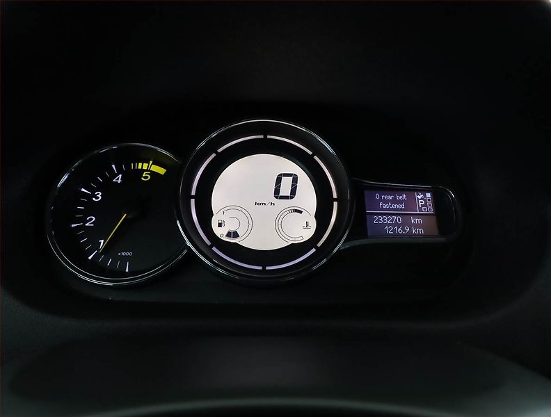 Renault Mégane (2012) 1.5 dCi, Automat, po STK - fotka 9 z 16