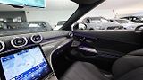 Mercedes-Benz CLE 300 4M AMG premium 360k HuD - náhled 17