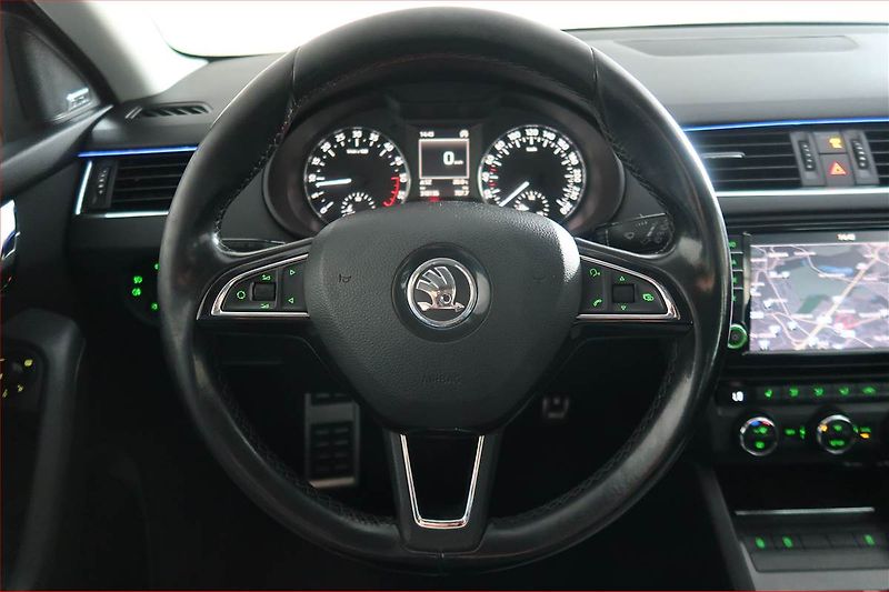 Škoda Octavia (2014) 2.0 TDI, 4X4, Navi, Xenony - fotka 20 z 20