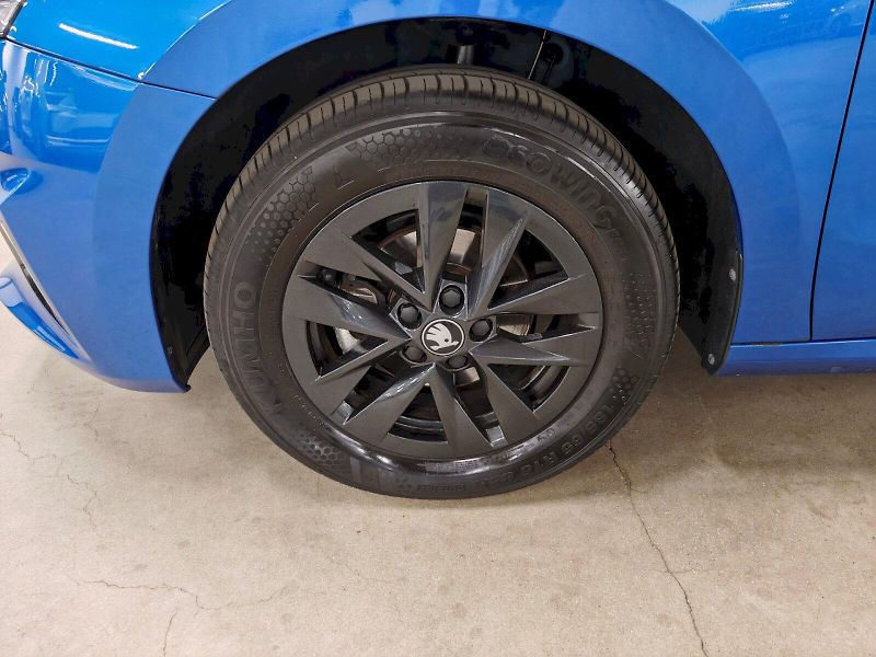 Škoda Fabia (2025) 1.0 TSI 70 kW Top Selection - fotka 28 z 28
