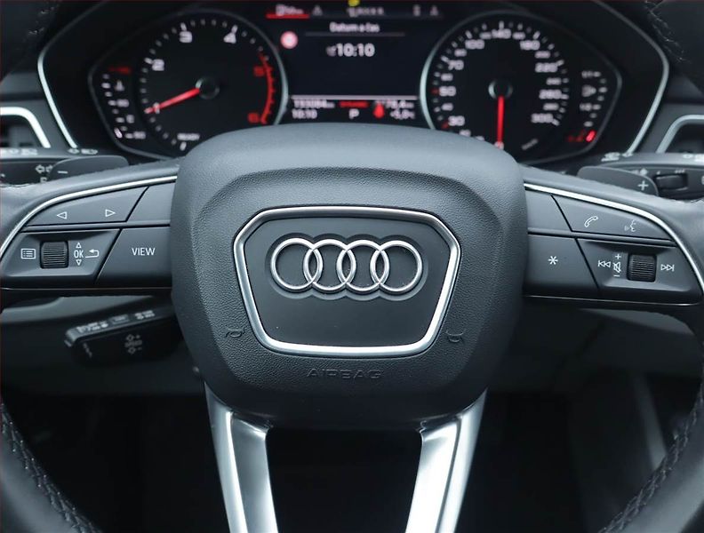 Audi A4 (2022) 35 TDI, Automat, Navi - fotka 17 z 24