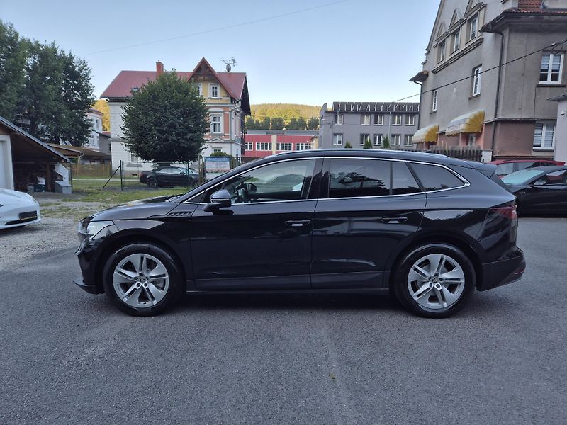 Škoda Enyaq 150kw, iV80 19ALU SOH 95% - fotka 6 z 47