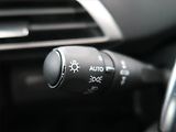 Peugeot 3008 (2019) Allure Pack 1.6 PureTech - náhled 19