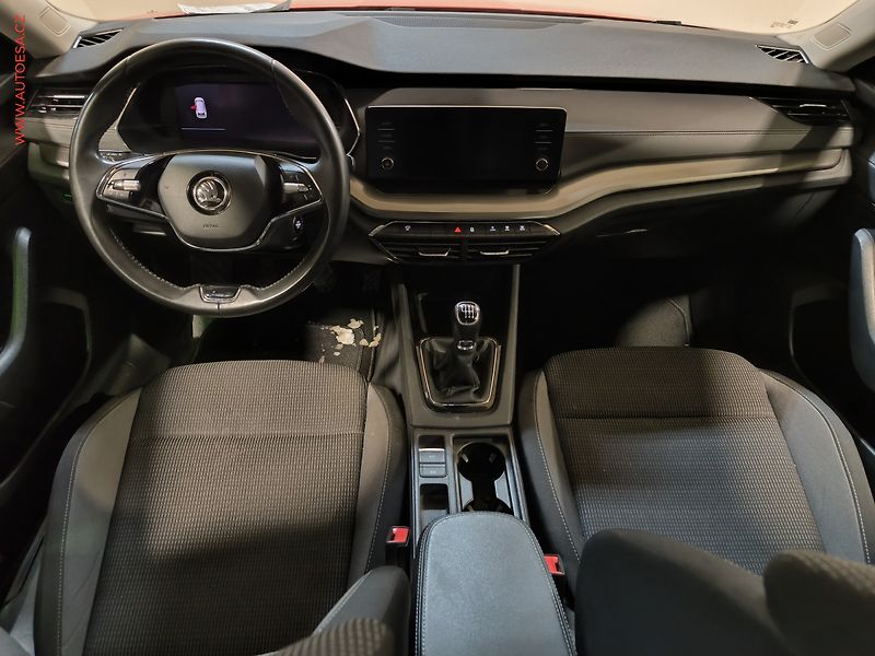 Škoda Octavia (2021) 2.0 TDi, ČR, Ambition, LED - fotka 8 z 17