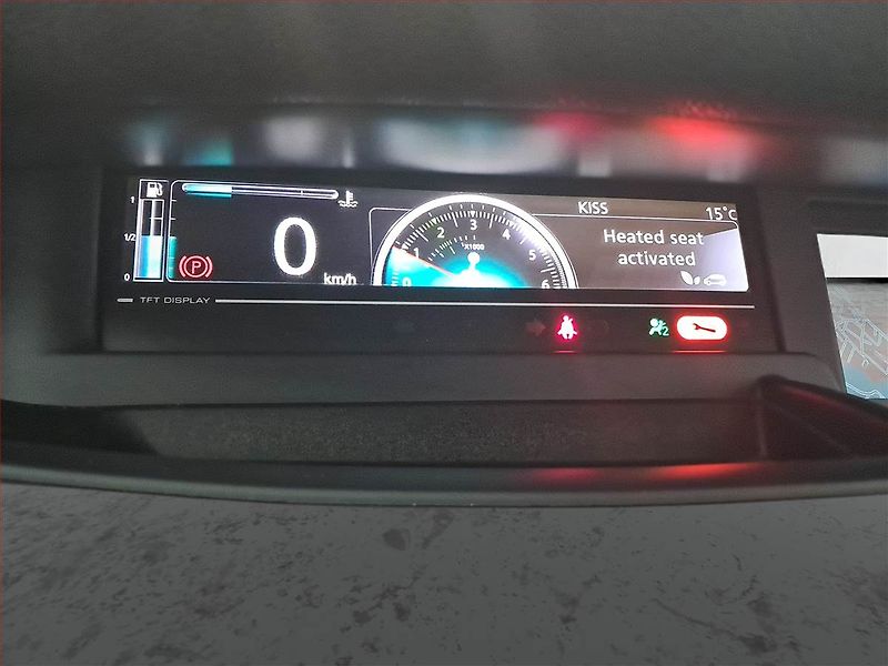 Renault Scénic (2013) 1.6 dCi, nová STK, Tažné - fotka 11 z 15