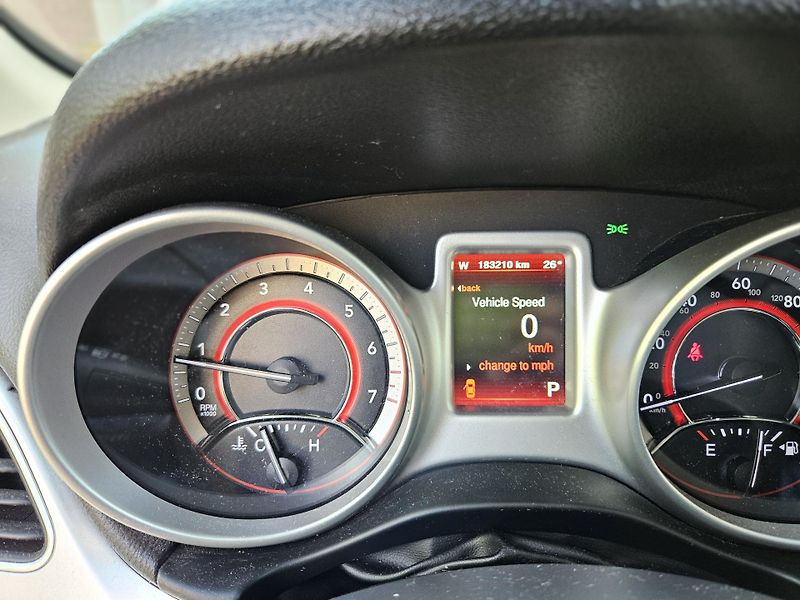 Dodge Journey (2017) GT 3,6 V6 AWD LPG 7 míst - fotka 17 z 24