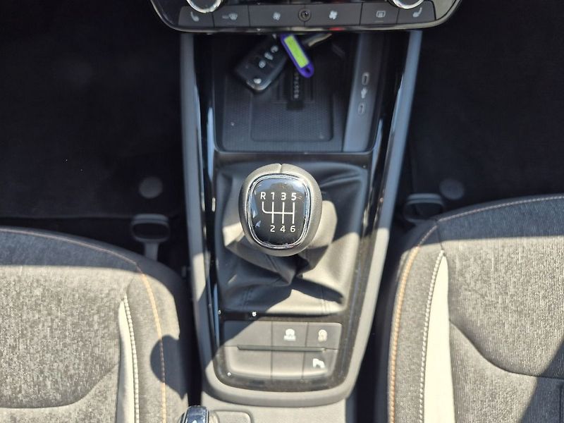 Škoda Scala Top Selection 1.0 TSI 85 kW - fotka 31 z 36