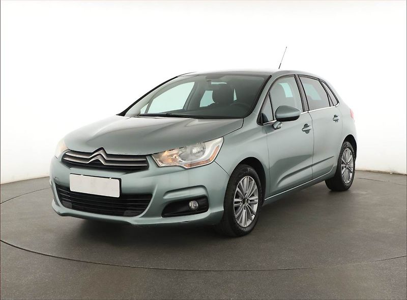 Citroën C4 (2013) 1.6 HDi, ČR,1.maj, po STK - fotka 2 z 12