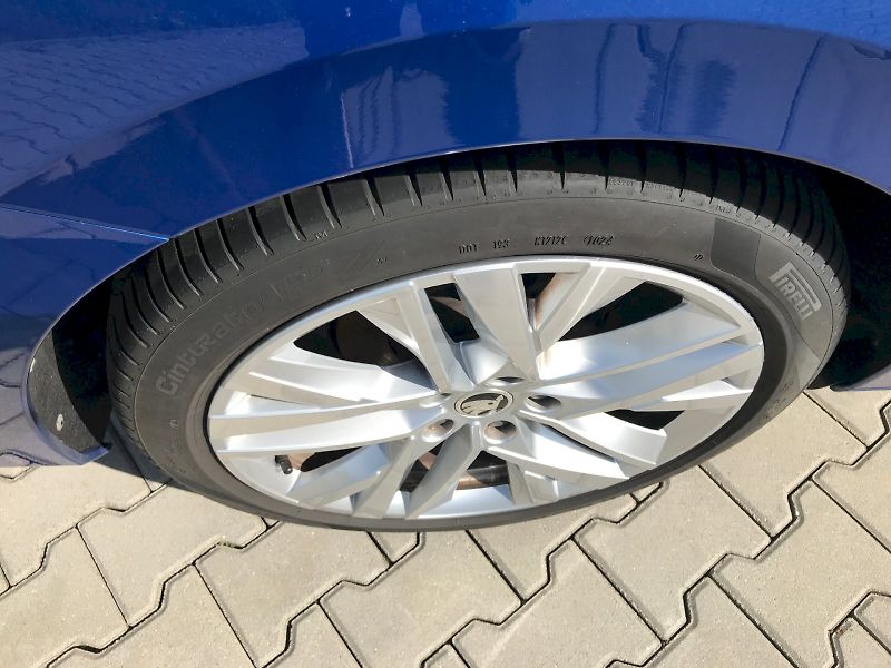 Škoda Octavia (2024) SELECTION TOP TD85/2.0 M6F - fotka 15 z 24