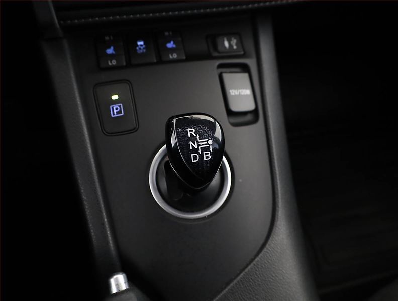 Toyota Auris (2018) Hybrid, Automat, Navi - fotka 11 z 21